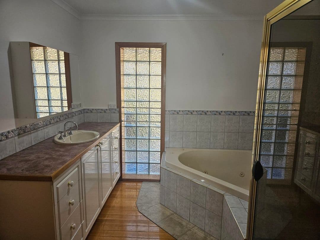 Essential bathroom before renovation